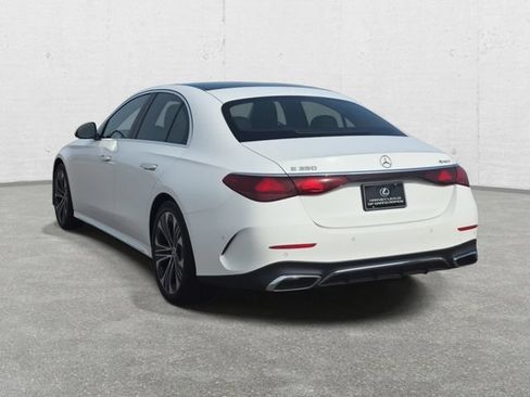Used 2024 Mercedes-Benz E 350 4MATIC Sedan image 7