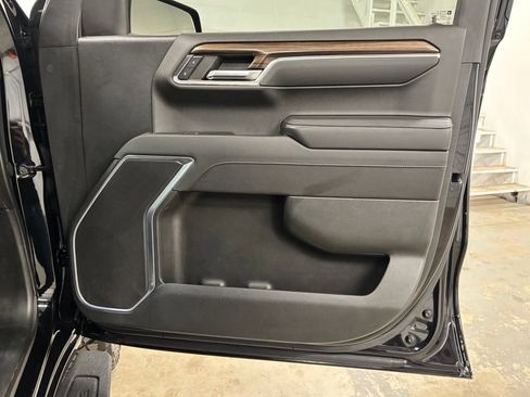 Used 2023 Chevrolet Silverado 1500 RST AWD/4WD image 23