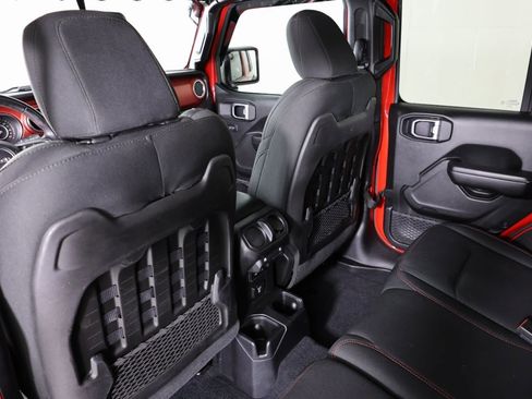 Used 2019 Jeep Wrangler Unlimited Rubicon w/ LED Lighting Group image 45