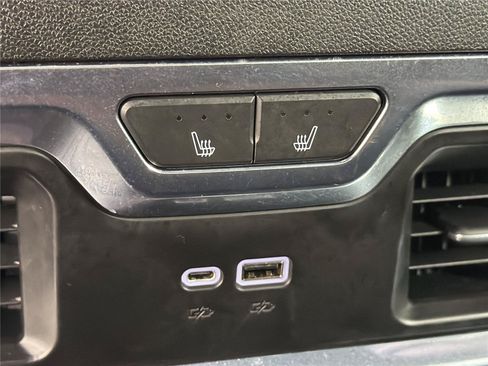 Used 2023 GMC Sierra 1500 Denali Ultimate AWD/4WD image 23