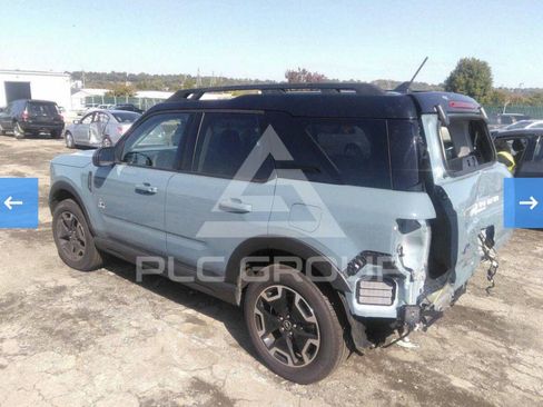 Used 2022 Ford Bronco Sport Outer Banks w/ Tech Package AWD/4WD image 2