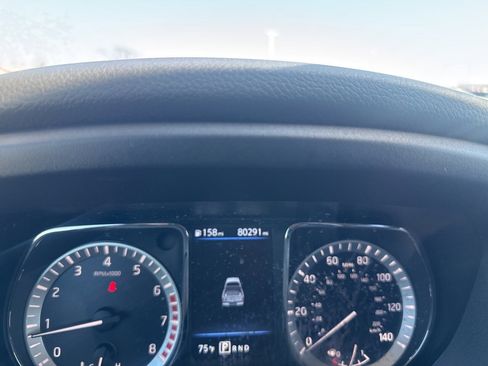 Used 2019 Nissan Titan S image 42