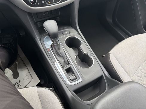 Used 2024 Chevrolet Equinox LT image 26