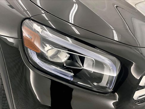 Certified 2022 Mercedes-Benz GLB 250 image 26