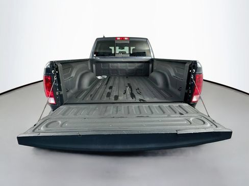 Used 2017 RAM 1500 Big Horn AWD/4WD image 29