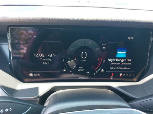 Used 2025 GMC Acadia Elevation w/ Elevation Premium Package FWD image 21
