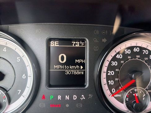 Used 2022 RAM 1500 Tradesman w/ Chrome Plus Package RWD image 8