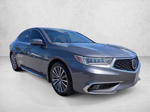 Used 2018 Acura TLX V6 w/ Advance Package FWD image 3
