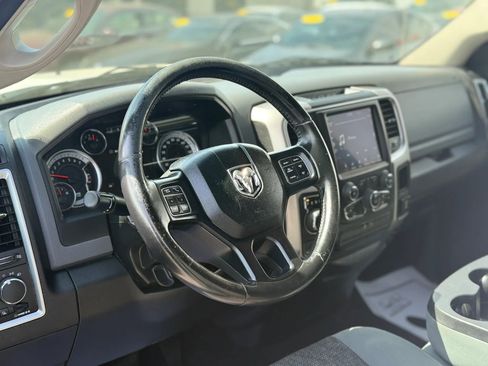 Used 2019 RAM 1500 Classic SLT w/ Luxury Group image 27