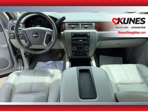 Used 2012 GMC Yukon SLT w/ SLT-2 Equipment Package AWD/4WD image 29