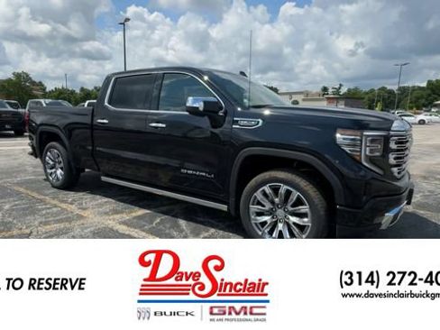 New 2026 GMC Sierra 1500 Denali w/ Denali Reserve Package AWD/4WD image 2