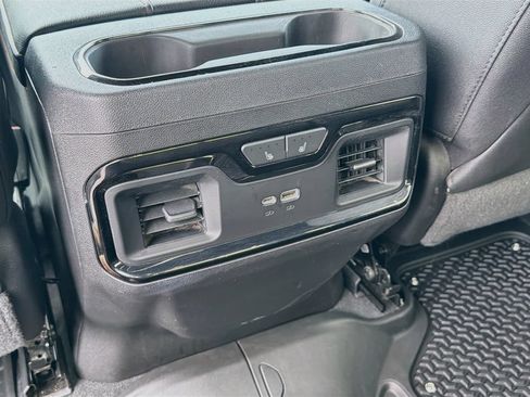 Used 2023 GMC Sierra 1500 AT4 w/ AT4 Preferred Package AWD/4WD image 28