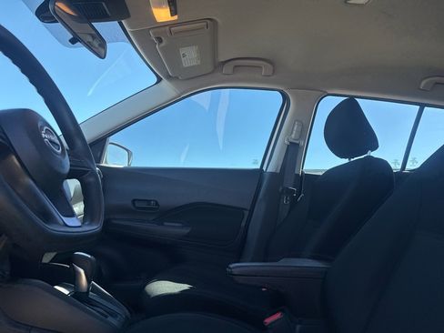 Certified 2024 Nissan Kicks S image 32