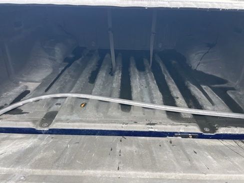 Used 2022 Nissan Frontier SV w/ Technology Package image 15