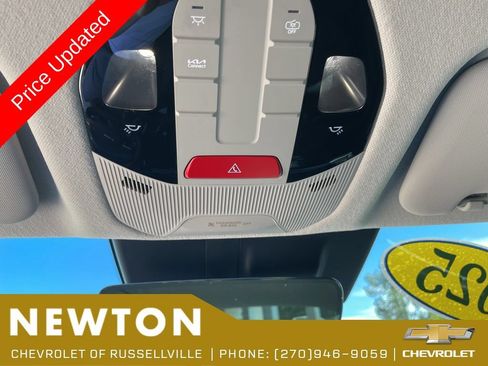 Used 2025 Kia K4 EX FWD image 17