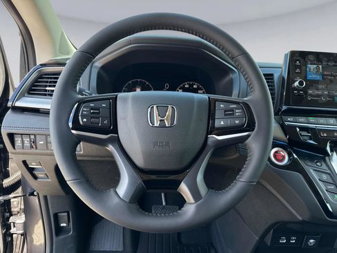 New 2026 Honda Odyssey Touring image 30