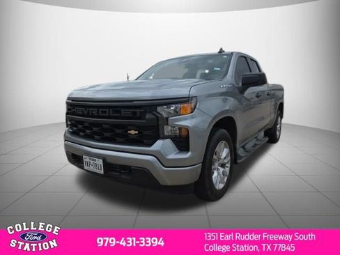 Used 2024 Chevrolet Silverado 1500 Custom RWD image 3