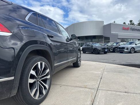 Used 2023 Volkswagen Atlas Cross Sport SEL Premium R-Line AWD/4WD image 4