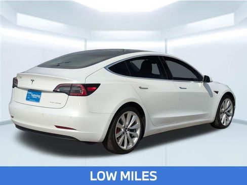 Used 2018 Tesla Model 3 AWD/4WD image 6