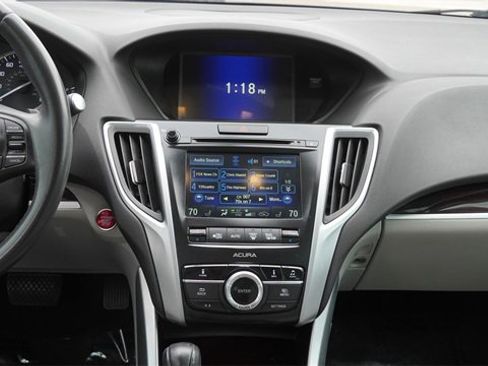 Used 2015 Acura TLX image 15