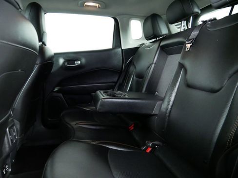 Used 2019 Jeep Compass Limited AWD/4WD image 16