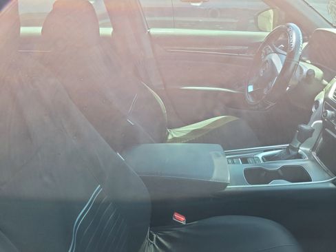 Used 2021 Honda Accord Sport image 9