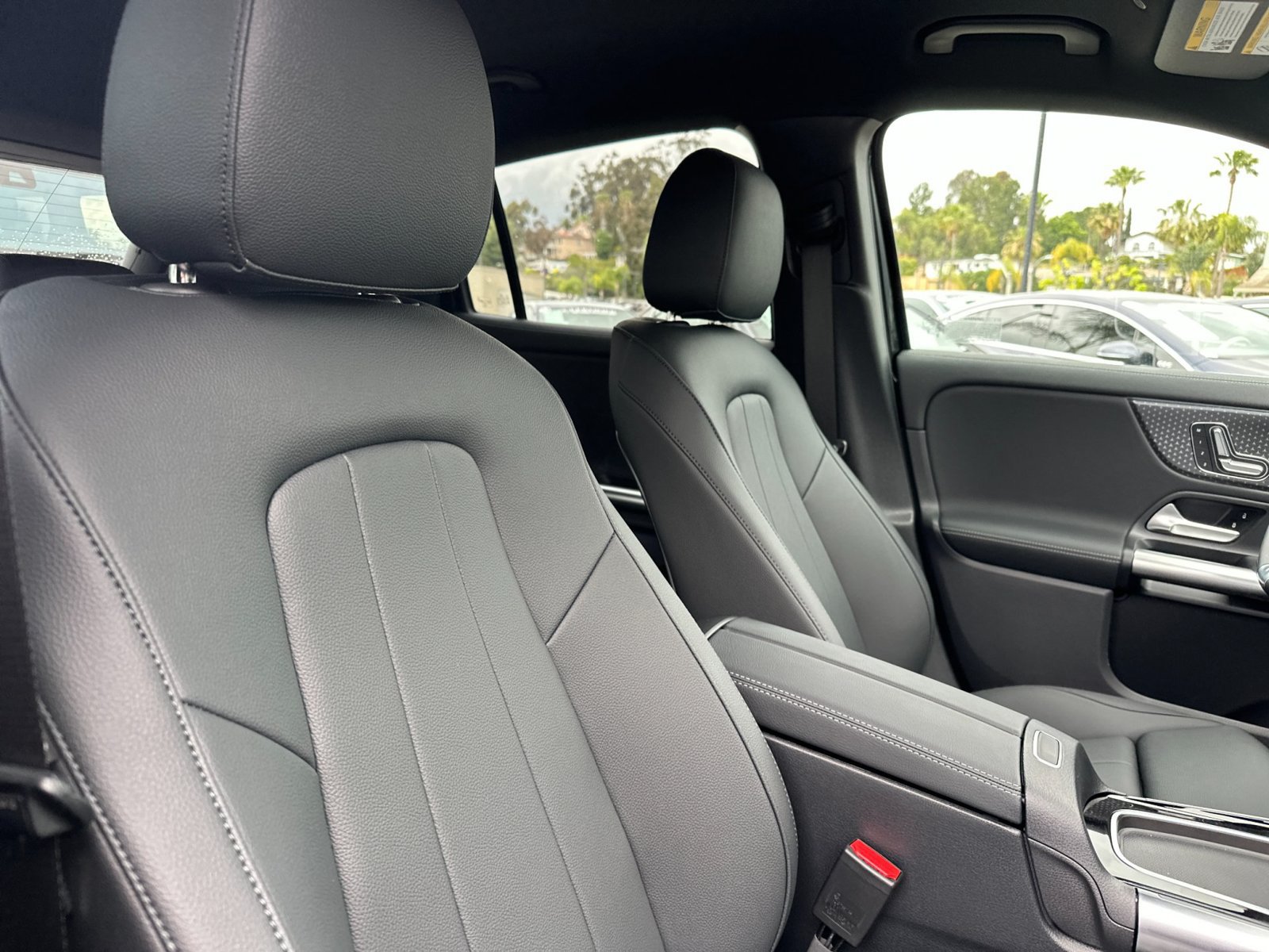 Used 2025 Mercedes-Benz GLA 250 image 17