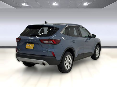 Certified 2024 Ford Escape Active AWD/4WD image 7