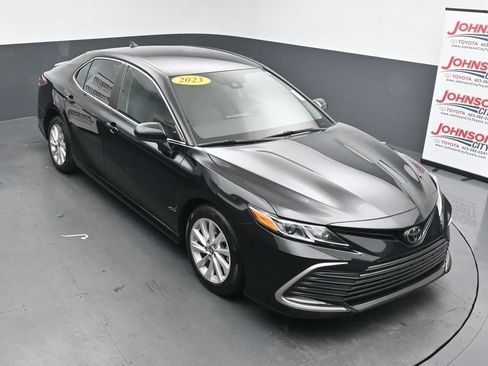 Used 2023 Toyota Camry LE FWD image 24