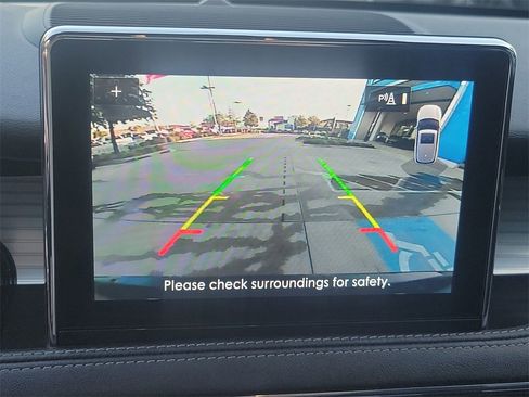 Used 2022 Lincoln Corsair FWD w/ Premium Package image 17