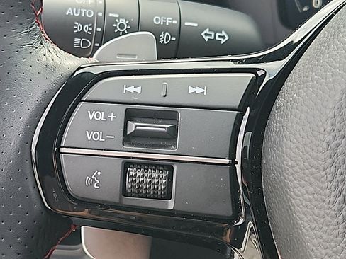 Certified 2025 Acura ADX A-Spec image 21