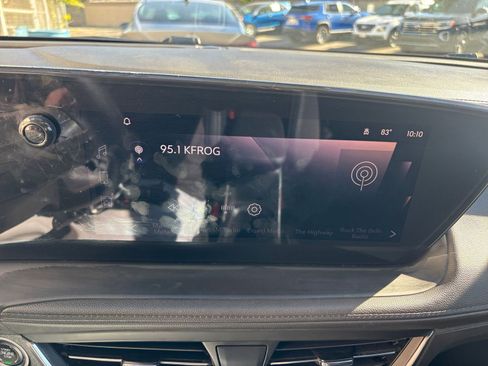 Used 2025 Buick Encore GX Preferred image 21