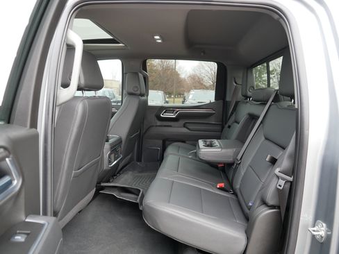 Certified 2025 Chevrolet Silverado 1500 LTZ image 35