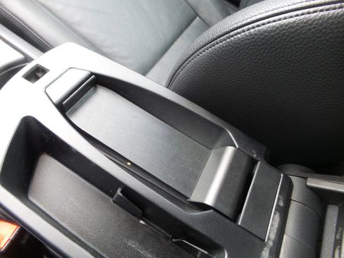 Used 2011 BMW 135i Coupe image 59