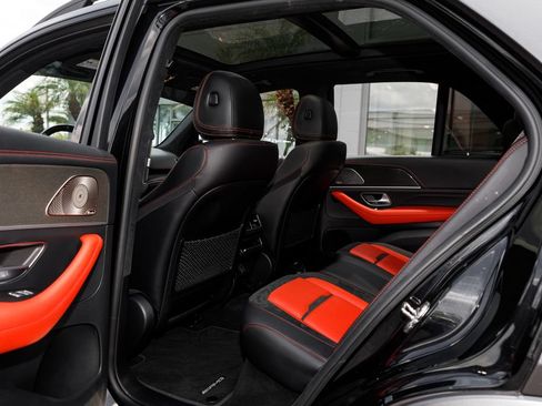 Used 2022 Mercedes-Benz GLE 63 AMG S image 30