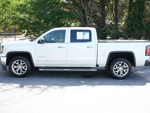 Used 2018 GMC Sierra 1500 SLT w/ SLT Premium Package AWD/4WD image 4