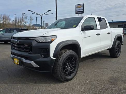 Used 2023 Chevrolet Colorado Trail Boss w/ Advanced Trailering Package image 1