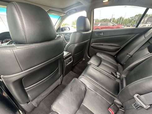 Used 2011 Nissan Maxima 3.5 SV w/ Premium Pkg FWD image 29