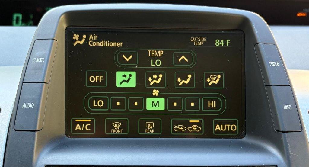 Used 2007 Toyota Prius w/ Pkg 2 FWD image 33