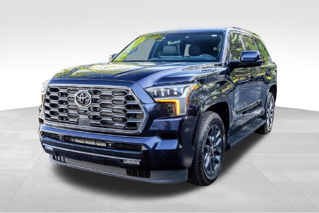 Certified 2026 Toyota Sequoia Platinum AWD/4WD image 10