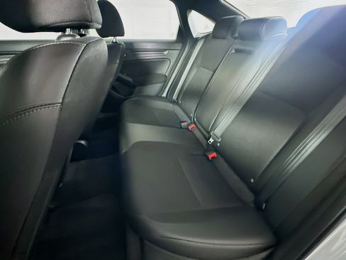 Used 2025 Honda Civic Sport image 27