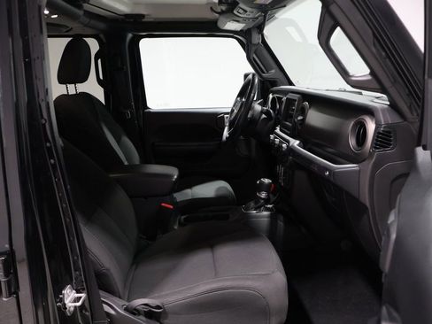 Used 2021 Jeep Wrangler Unlimited Sport image 22