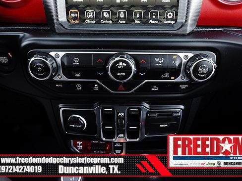 Used 2023 Jeep Gladiator Rubicon AWD/4WD image 23