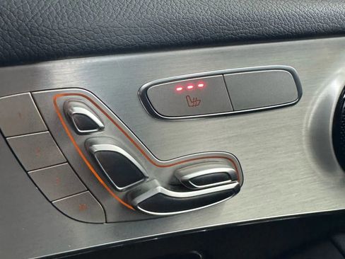 Used 2020 Mercedes-Benz GLC 300 GLC 300 Sport Utility 4D image 26