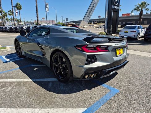 Used 2022 Chevrolet Corvette Stingray w/ Z51 Performance Package image 5