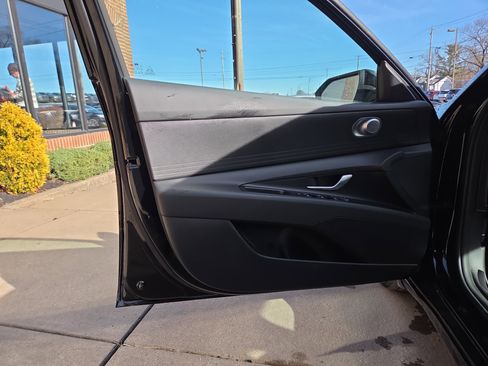 New 2026 Hyundai Elantra Blue image 15