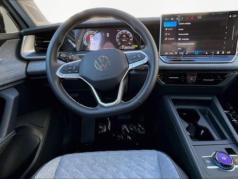 New 2026 Volkswagen Tiguan S image 8