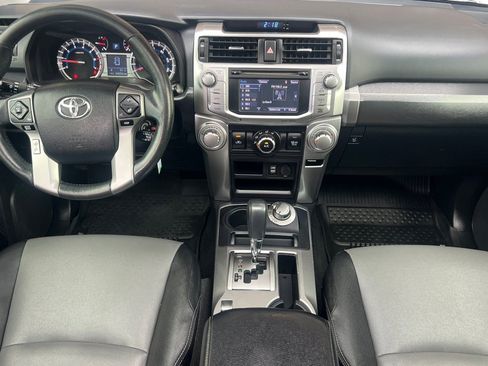 Used 2018 Toyota 4Runner SR5 Premium AWD/4WD image 10