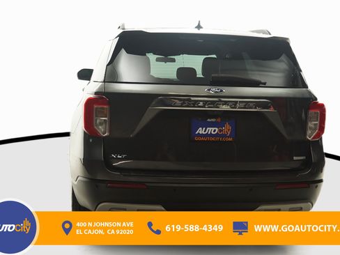Used 2020 Ford Explorer XLT w/ Equipment Group 202A RWD image 15