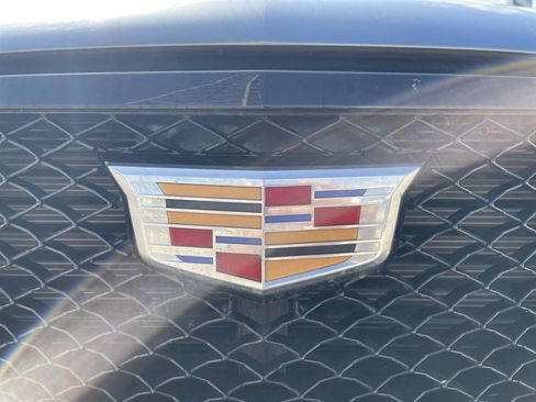 Used 2024 Cadillac XT4 Sport AWD/4WD image 32